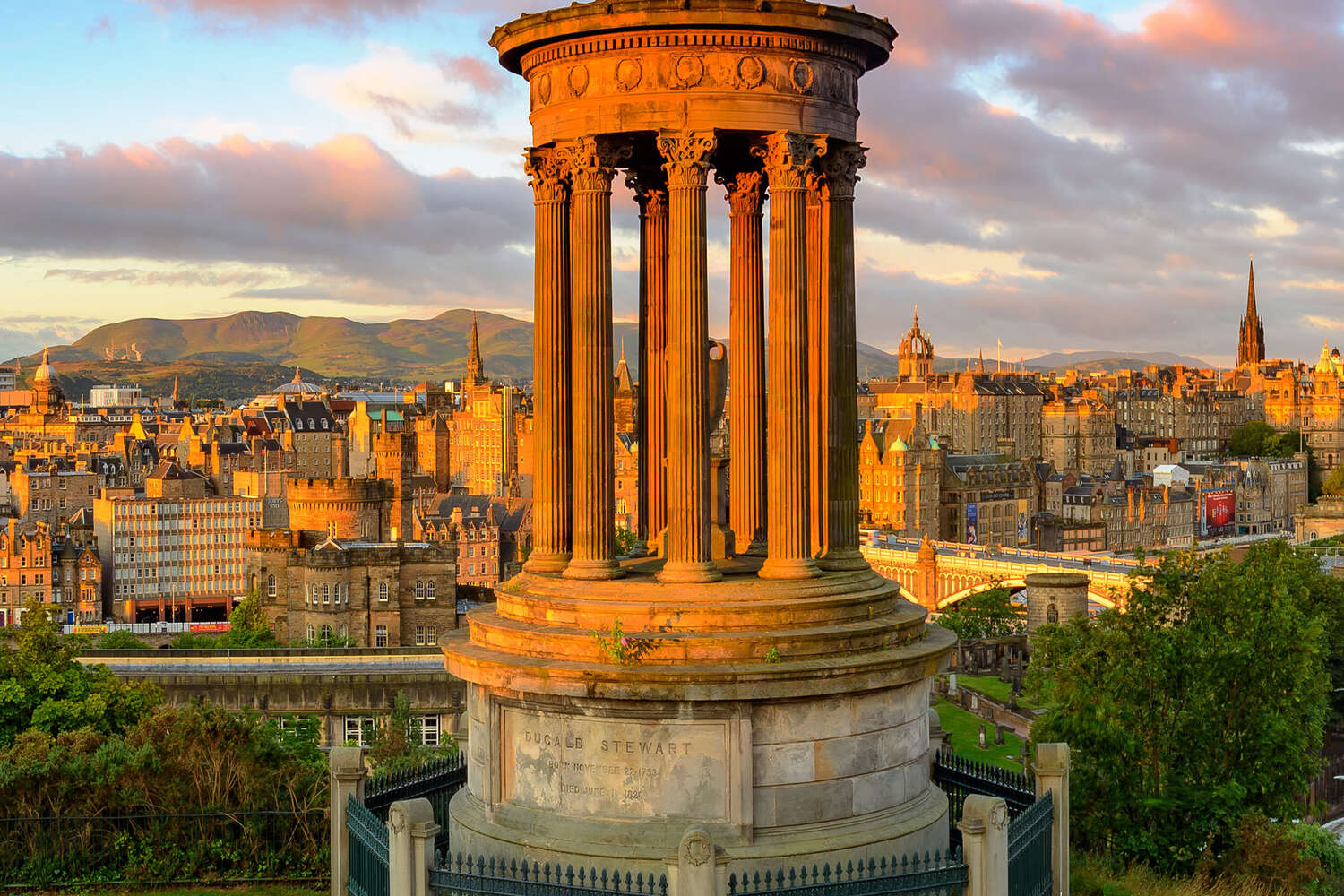 Edinburgh-skyline