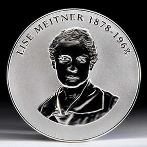 The inscription on the medal reads: Lise Meitner 1878 to 1968