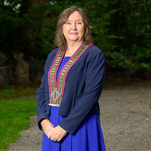 Institute of Physics Co-opted Council member Dr Yvonne Kavanagh photographed outside